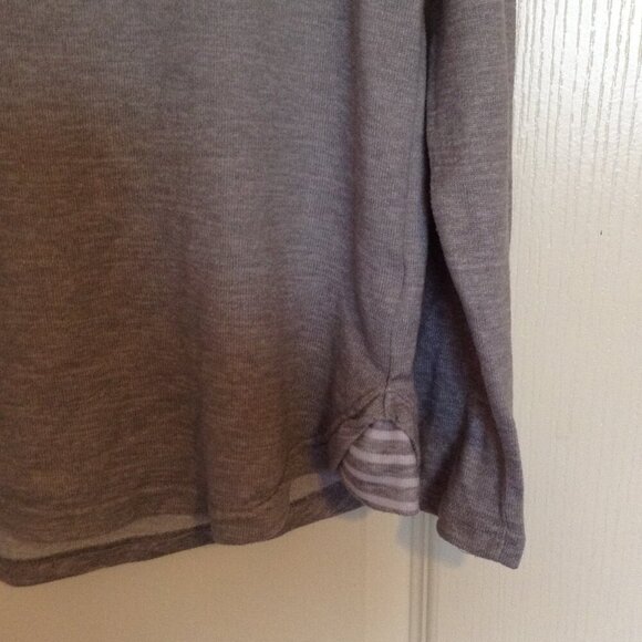 Rae Dunn Women's PJ Pajama Top Cozy Comfy Sleepwear Size SP - Picture 3 of 7